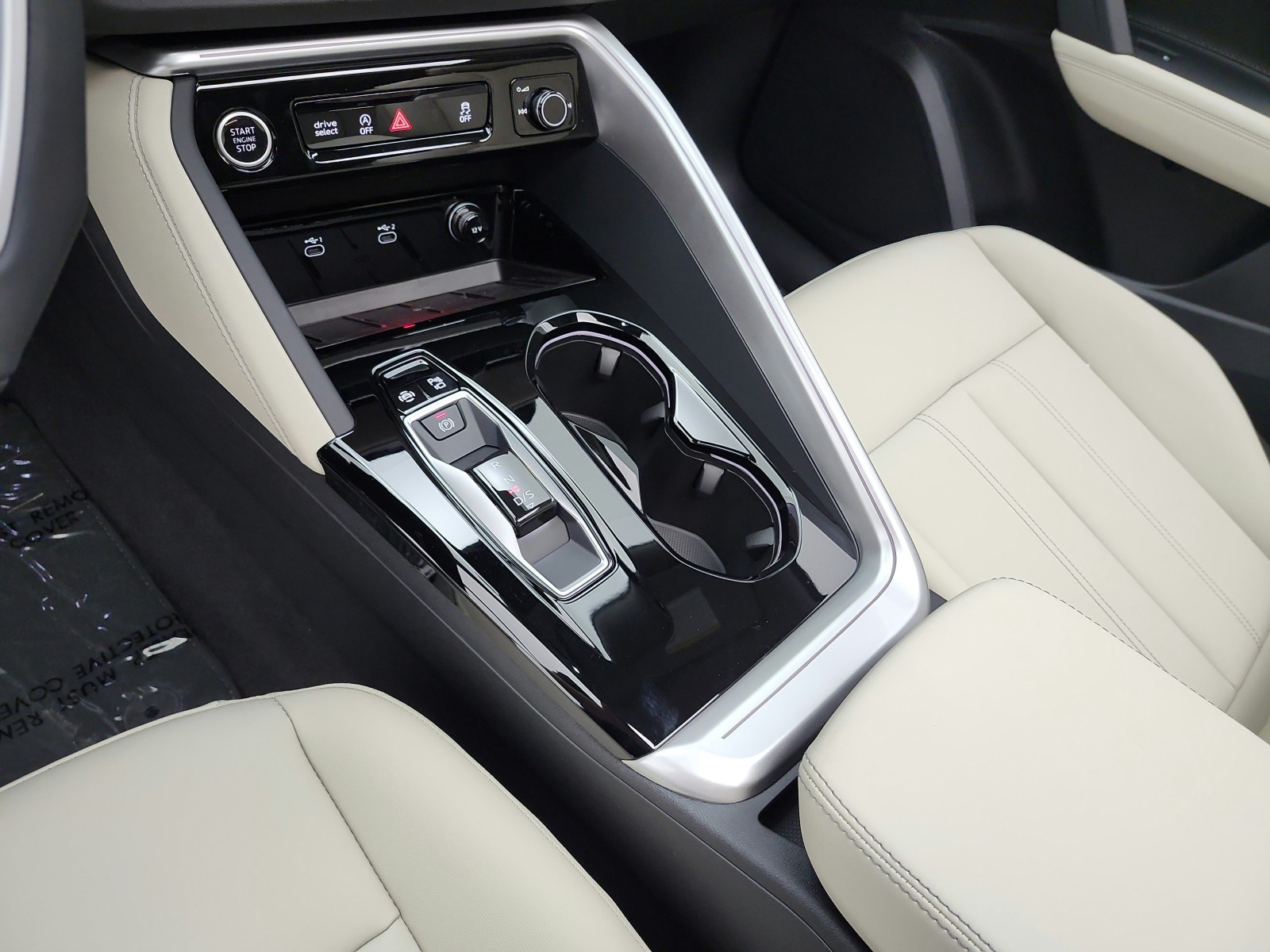 New 2026 Arkona White Audi Premium 2.0 TFSI quattro image 10