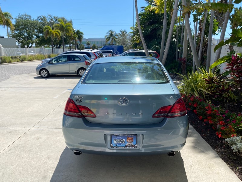 2008 Toyota Avalon XL  SUNROOF 1 OWNER LOW MILES 39,358 in , 