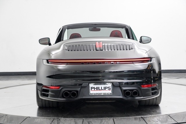 2023 Porsche 911 Carrera S 5