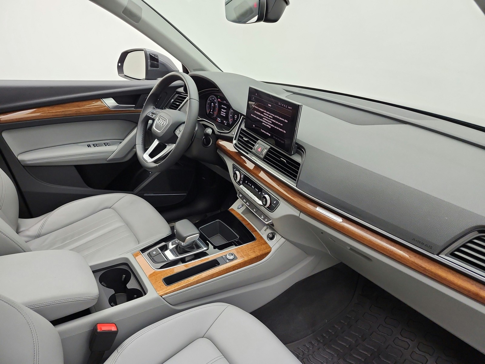 Used 2023 Daytona Gray Pearl Effect Audi S line Premium Plus image 30