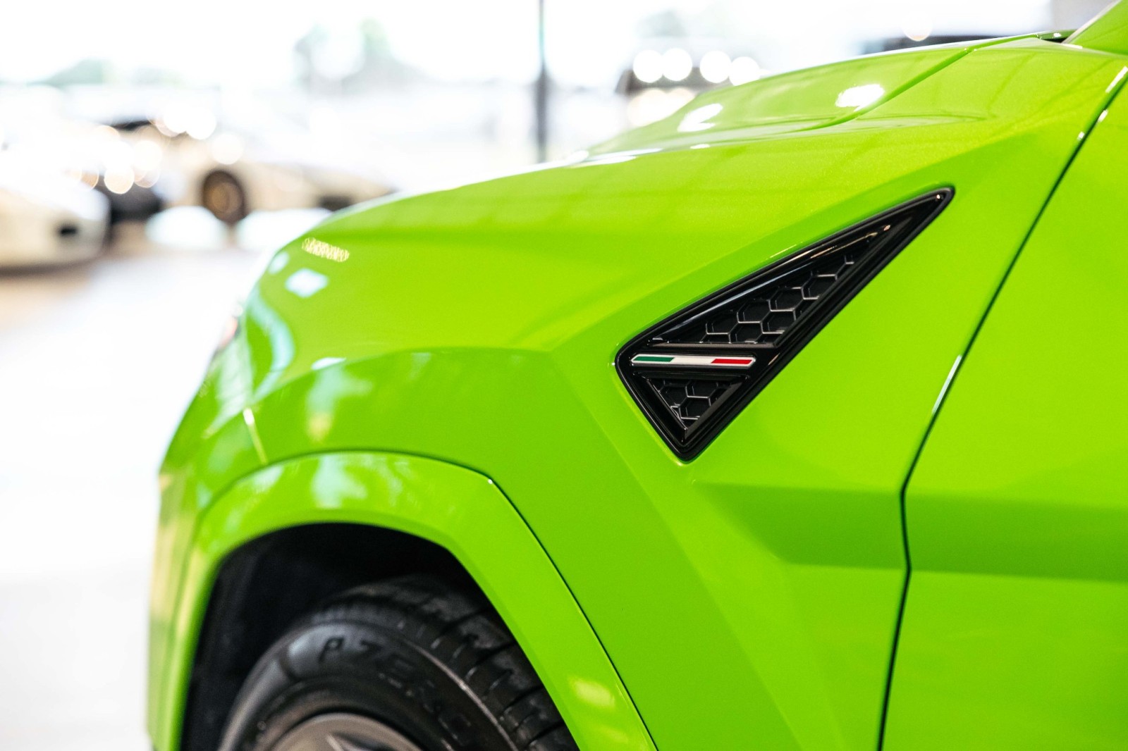 Used Car 2023 Lamborghini Urus  S For Sale Under $250,000 In Boerne, Texas