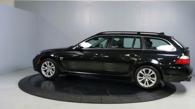 2010 BMW 5 Series 535i xDrive 4