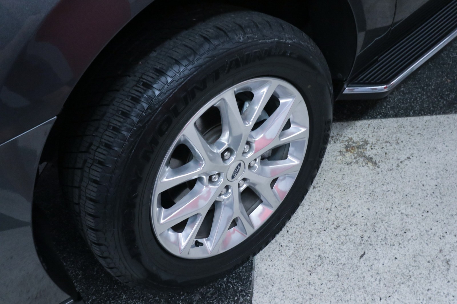 Used Car 2021 Ford Expedition  Xlt For Sale Under $40,000 In Austin, Texas