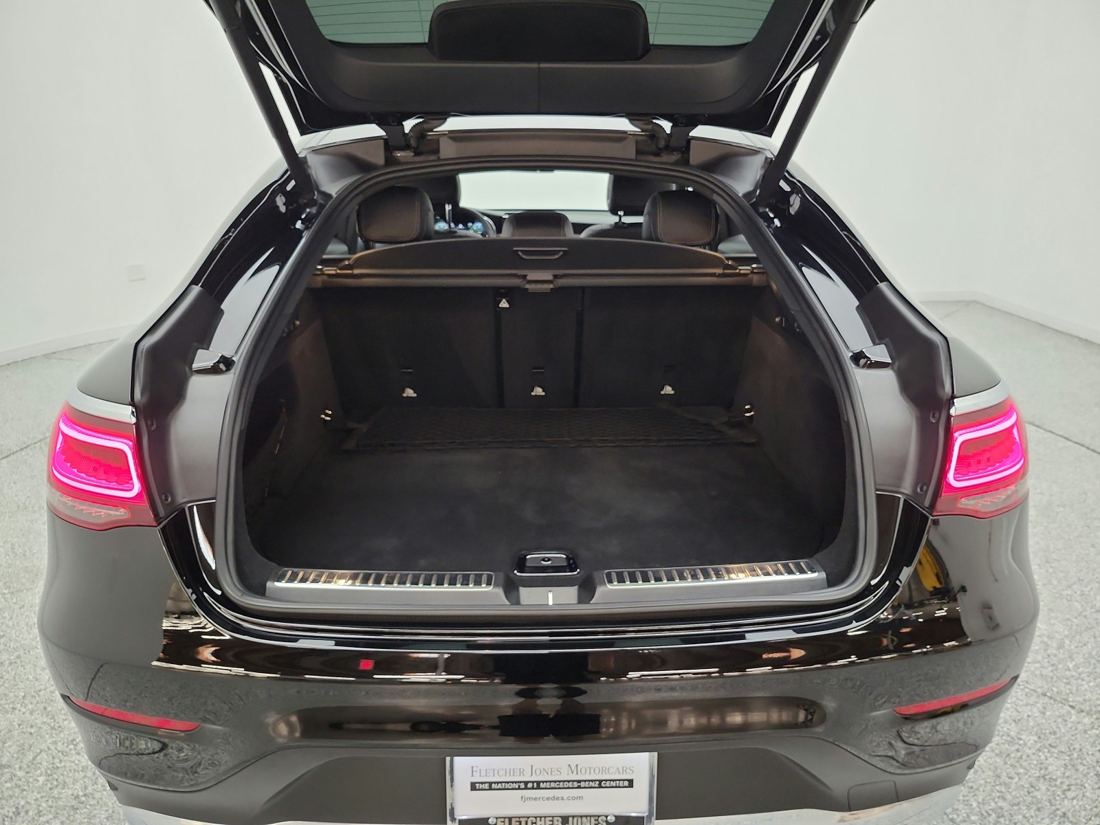 Used 2021 Black Mercedes-Benz GLC 300 4MATIC® Coupe image 18