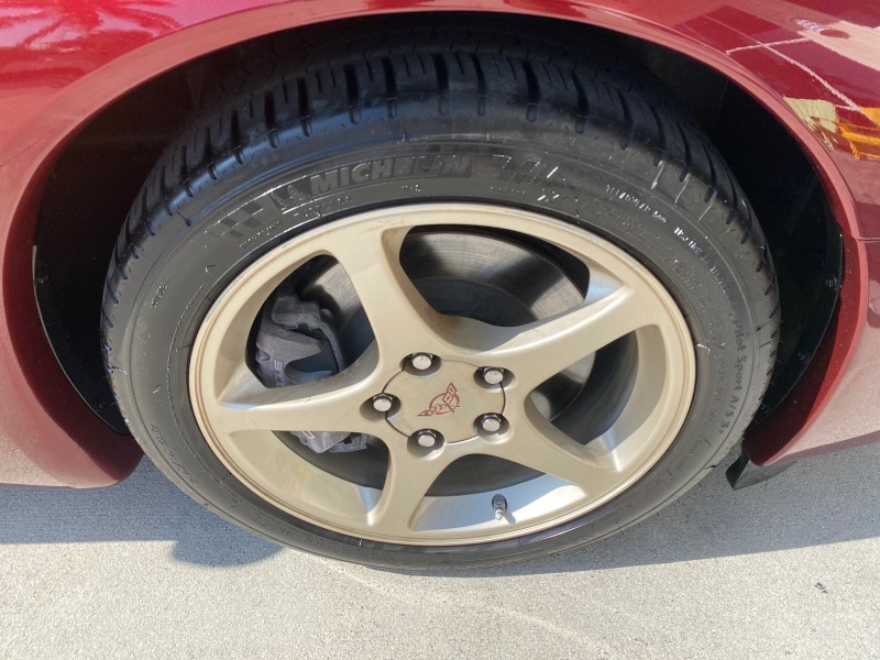 2003 Chevrolet Corvette 50TH CONVERTIBLE LOW MILES 6,742 in , 