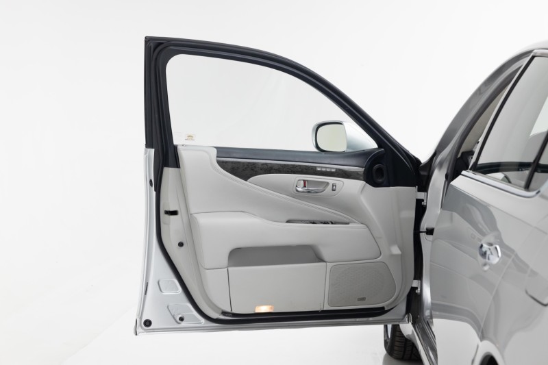 2007 Lexus LS 460 L L in ,