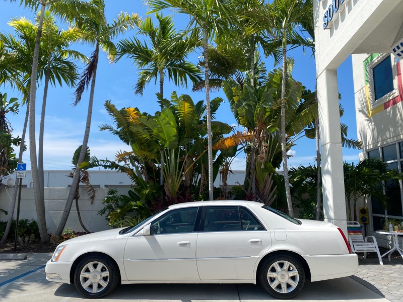 2006 Cadillac DTS LOW MILES 58,287 in , 