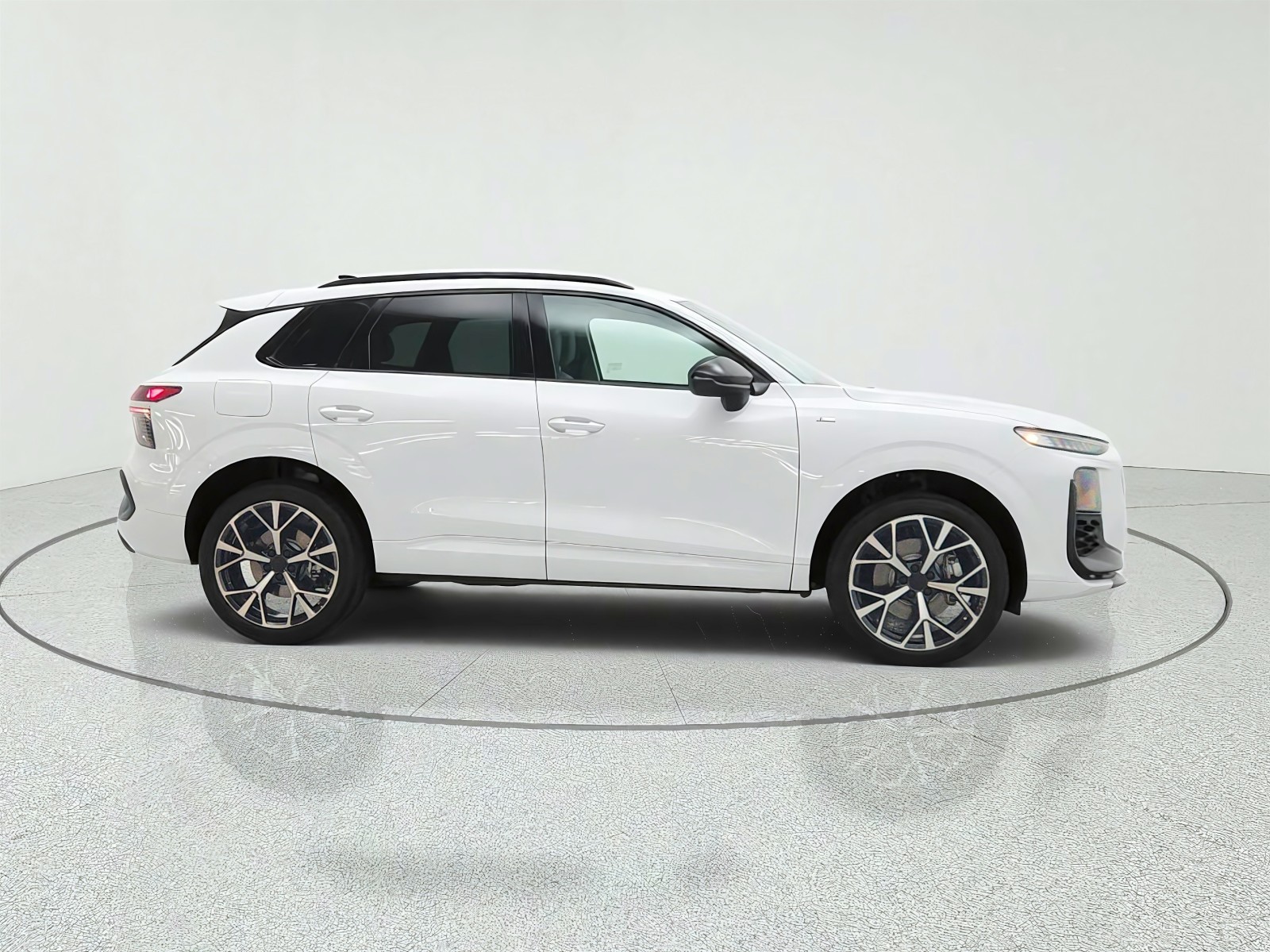 New 2026 Glacier White Metallic Audi S line quattro image 4