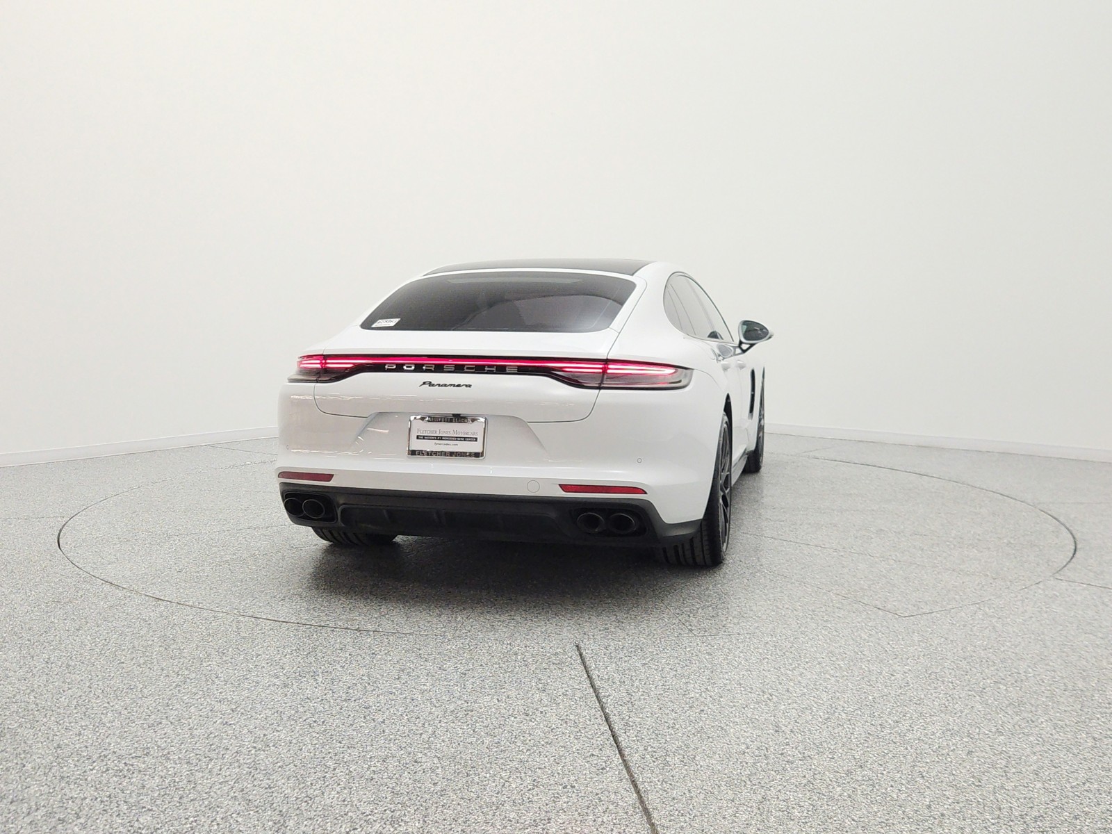 Used 2023 Carrara White Metallic Porsche  image 6