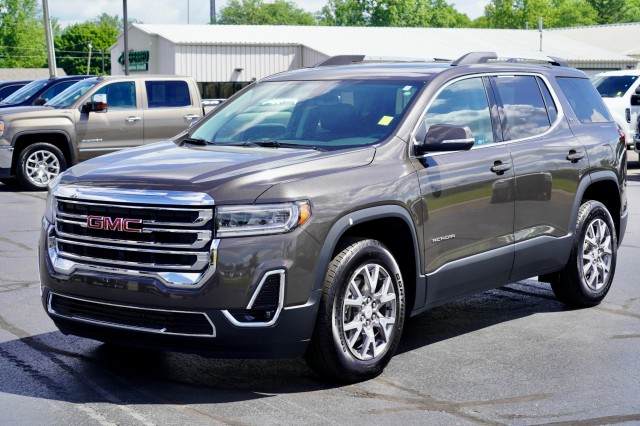 Preowned 2020 GMC Acadia SLT AWD for sale by Preferred Auto Lima Road in Fort Wayne, IN
