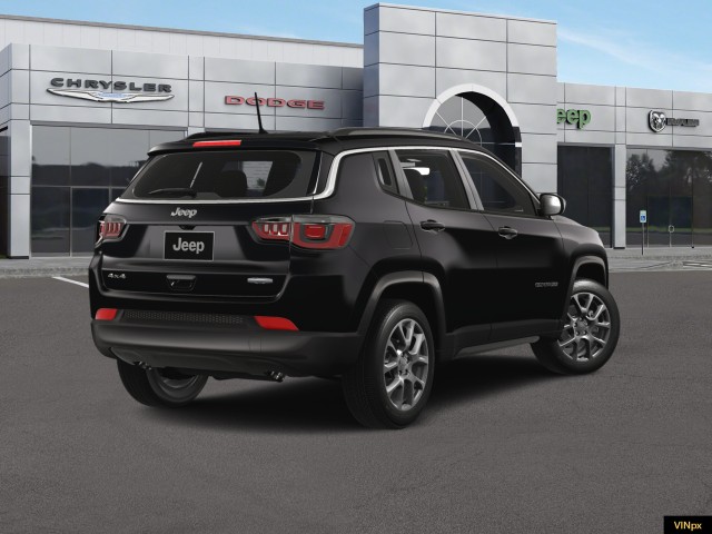 2024 Jeep Compass Latitude Lux 7