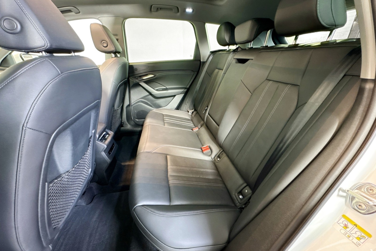 Used 2025 GLACIER WHITE Audi Premium image 22