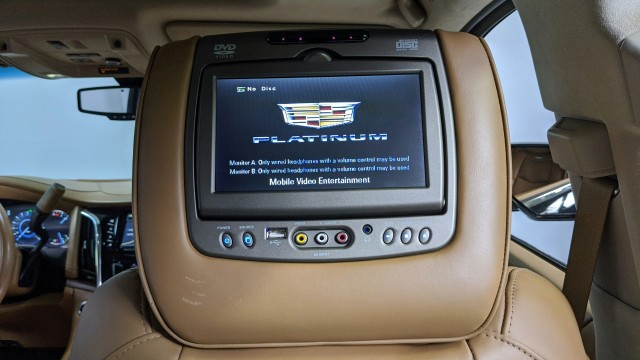 2016 Cadillac Escalade Platinum 25