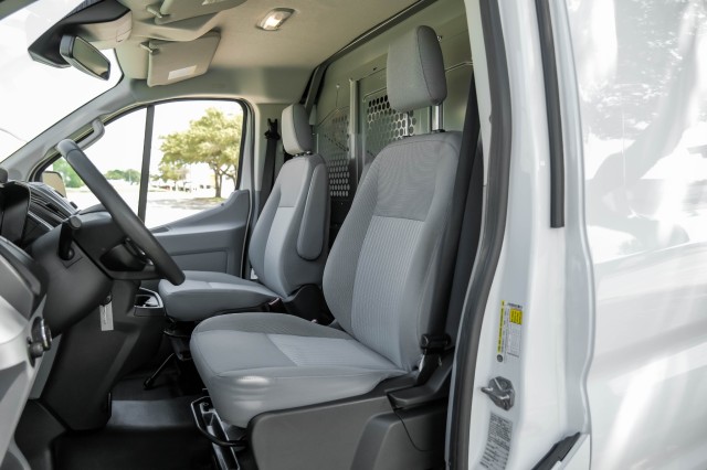 2019 Ford Transit Van  4