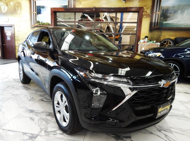 2025 Chevrolet Trax LS in Springfield, New Jersey