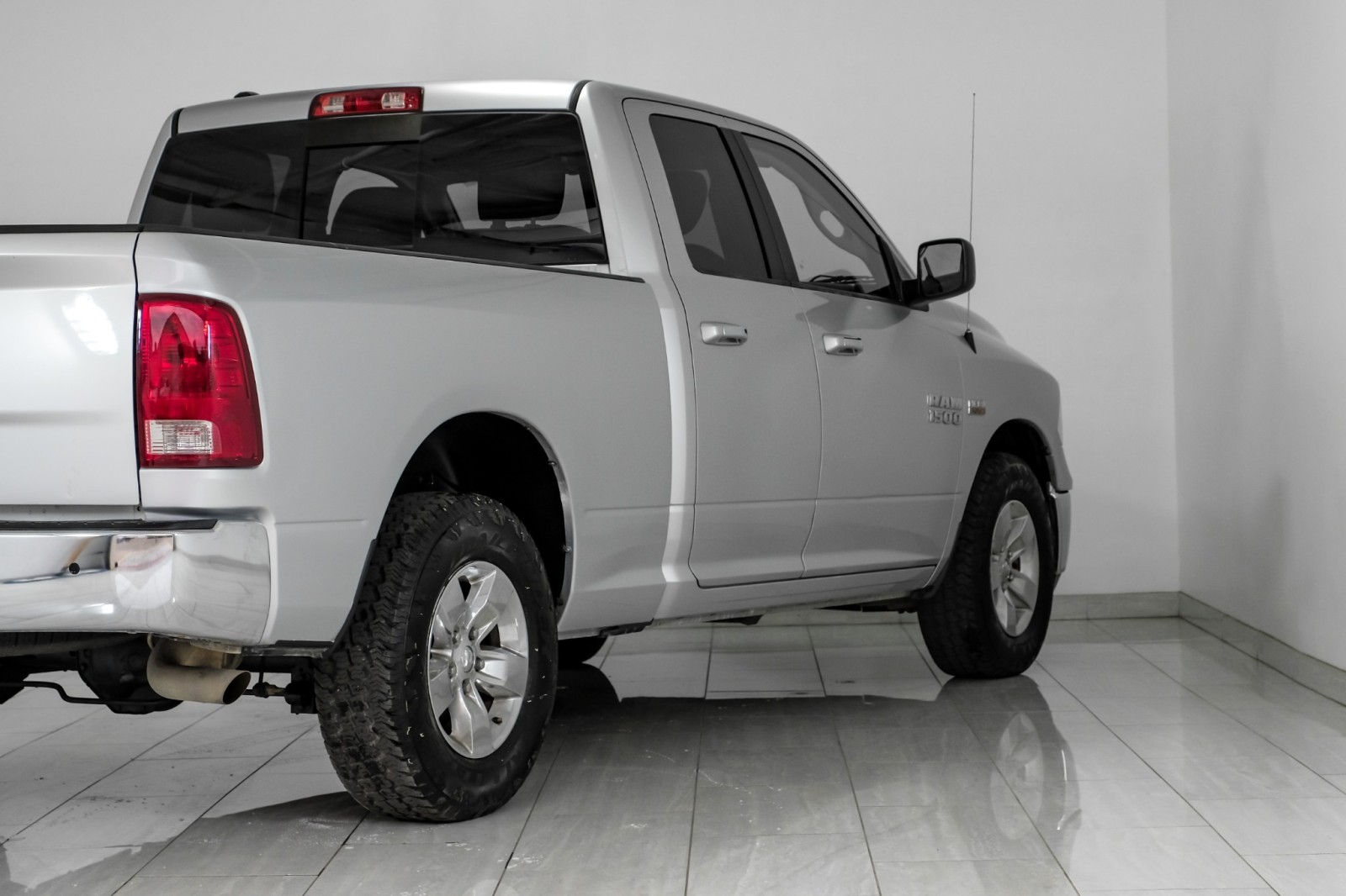 2014 Ram 1500 SLT QUAD CAB 5.7L HEMI AUTOMATIC BLUETOOTH CRUISE  10