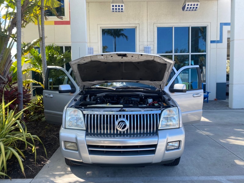 2010 Mercury Mountaineer 1 OWNER LOW MILES 78,753 in , 