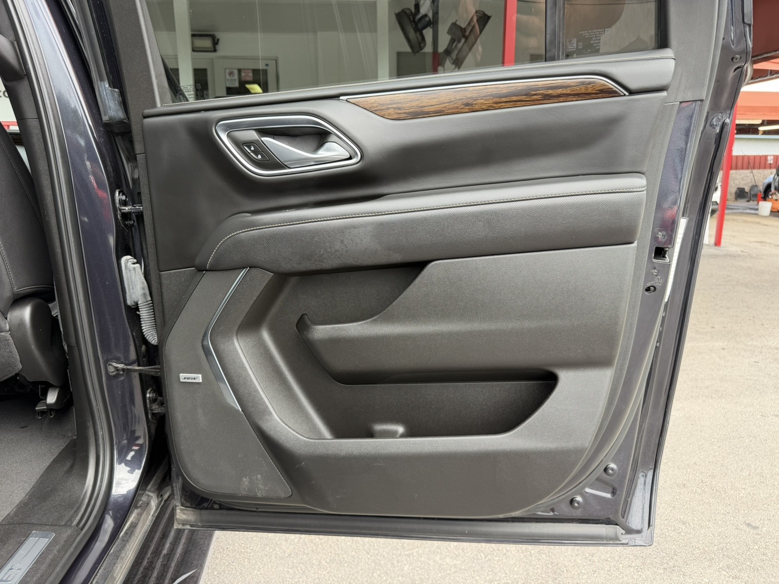 2023 Chevrolet Suburban - $41,977