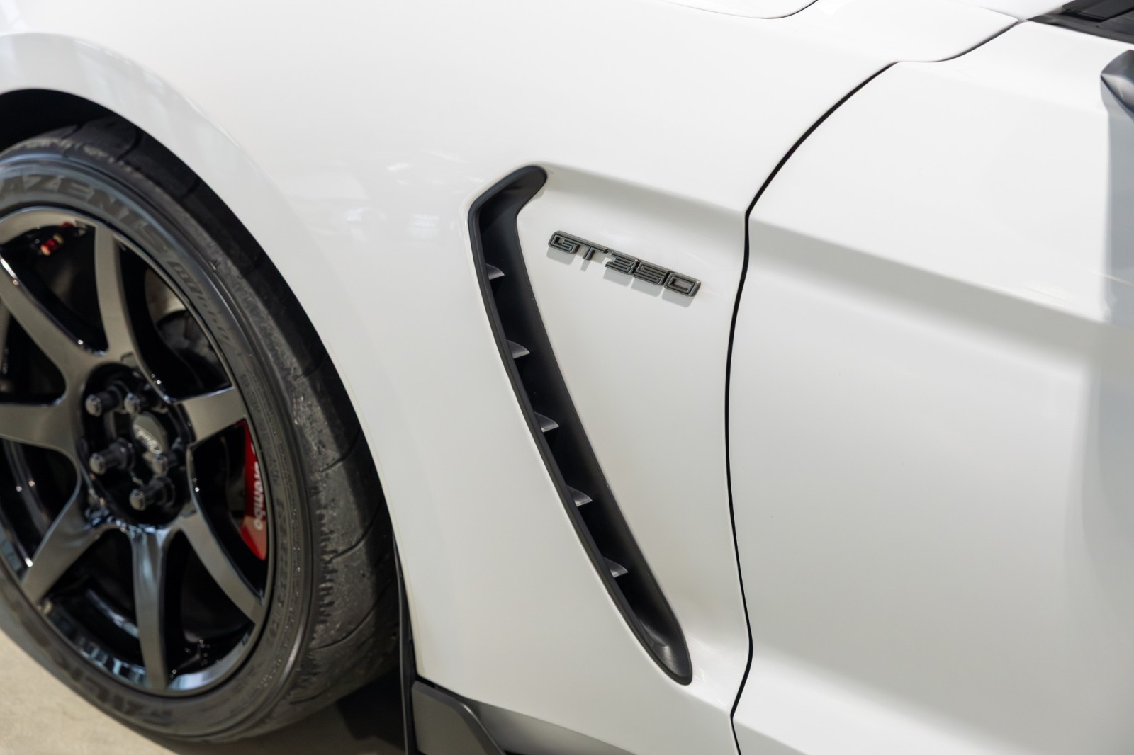 Used Car 2019 Ford Mustang  Shelby Gt350r For Sale Under $100,000 In Boerne, Texas