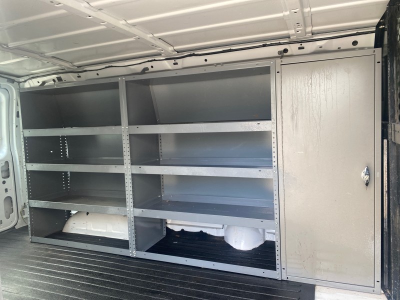 2000 Ford Econoline Cargo Van LOW MILES 68,046 in , 