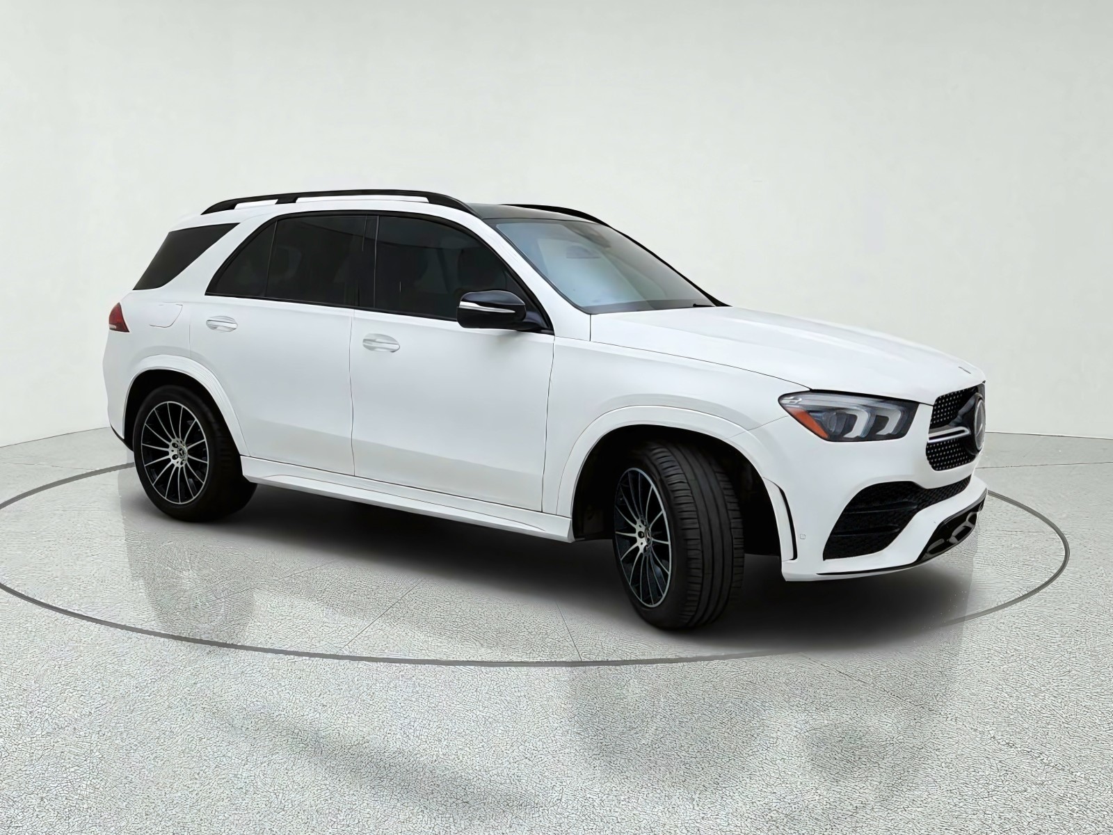 Certified Used 2021 Polar White Mercedes-Benz GLE 450 image 5