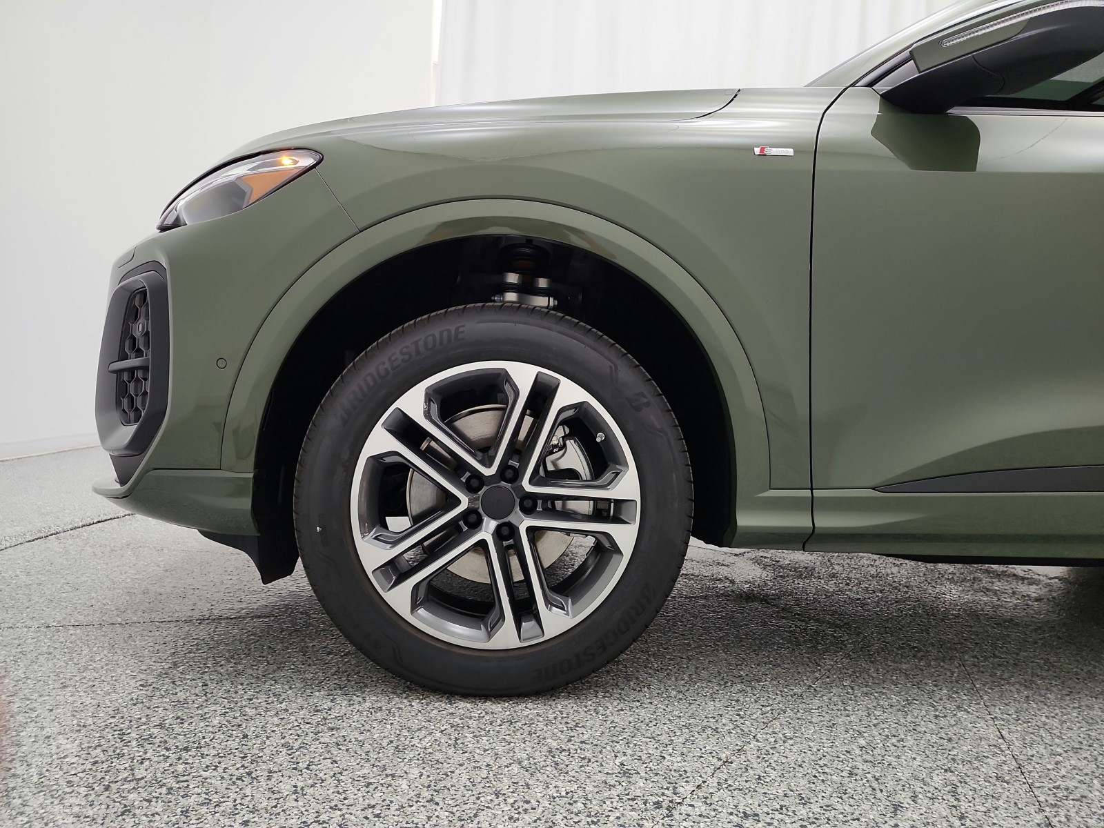 New 2026 District Green Metallic Audi Premium 2.0 TFSI quattro image 13
