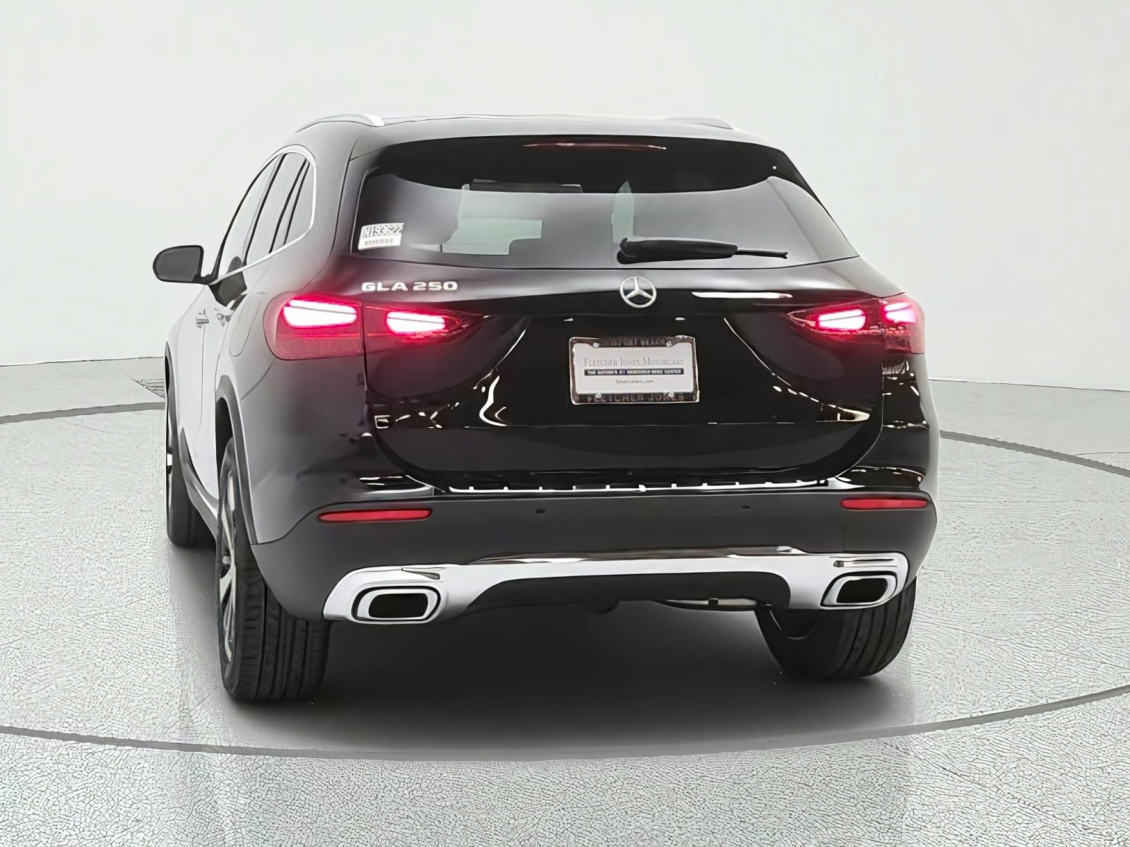 New 2026 Night Black Mercedes-Benz GLA 250 SUV image 6