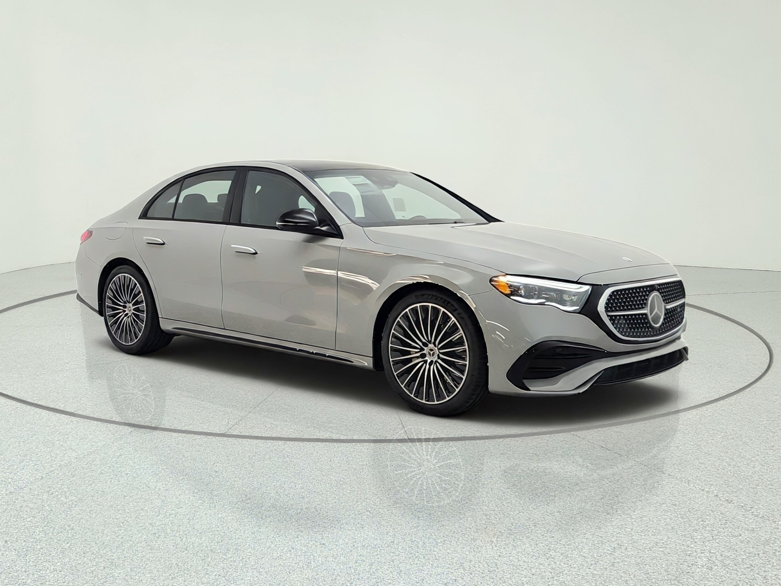 New 2026 MANUFAKTUR Alpine Grey Mercedes-Benz E 350 RWD Sedan image 3