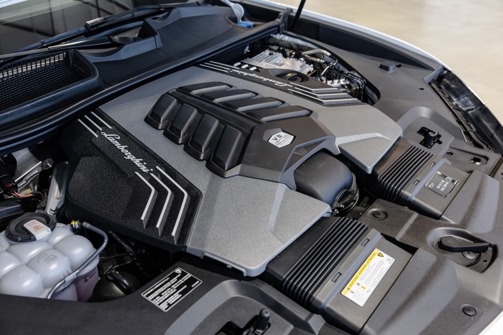Used Car 2022 Lamborghini Urus  For Sale Under $230,000 In Boerne, Texas