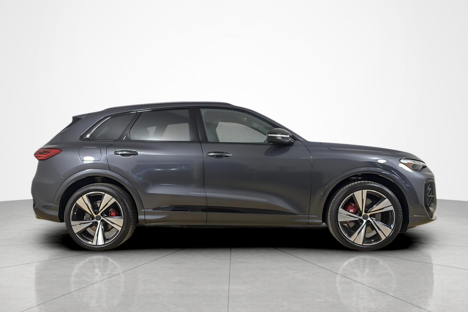 New 2026 Tambora Gray Metallic Audi Premium Plus 3.0 TFSI quattro image 7