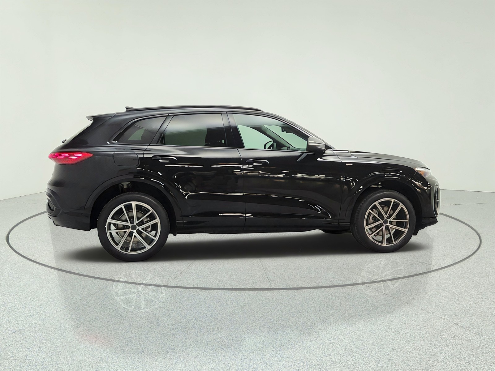 New 2026 Mythos Black Metallic Audi Premium Plus 2.0 TFSI quattro image 4