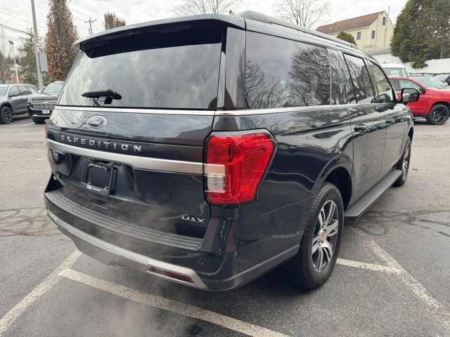 2024 Ford Expedition XLT Special Edition Pkg with Sunroof 5