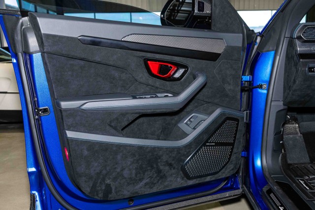 Used Car 2024 Lamborghini Urus  Performante For Sale Under $320,000 In Boerne, Texas