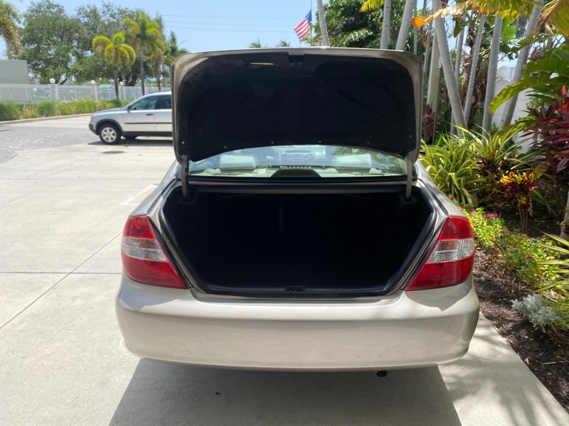 2004 Toyota Camry LE LOW MILES 58,925 1 OWNER in , 