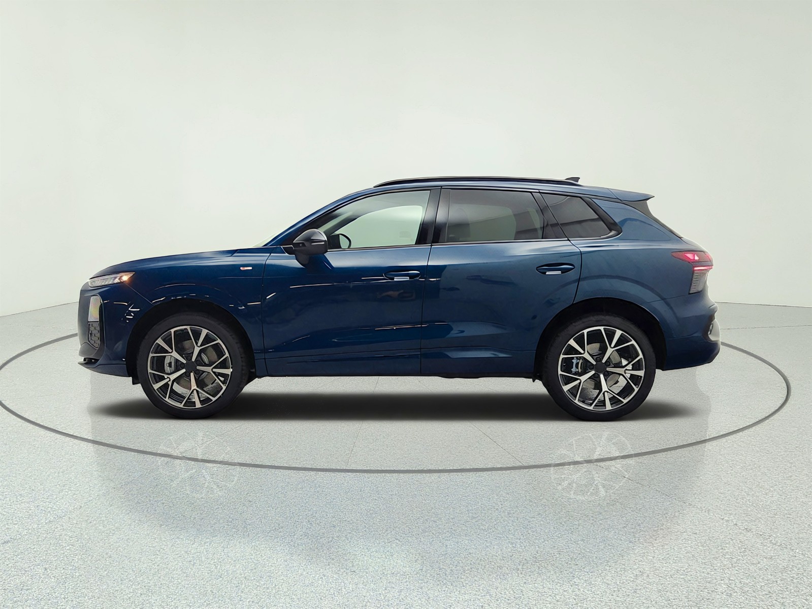 New 2026 Malpelo Blue Metallic Audi S line quattro image 8
