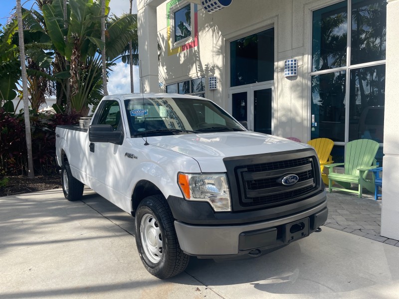 2014 Ford F-150 XL LOW MILES 28,806 4WD in , 