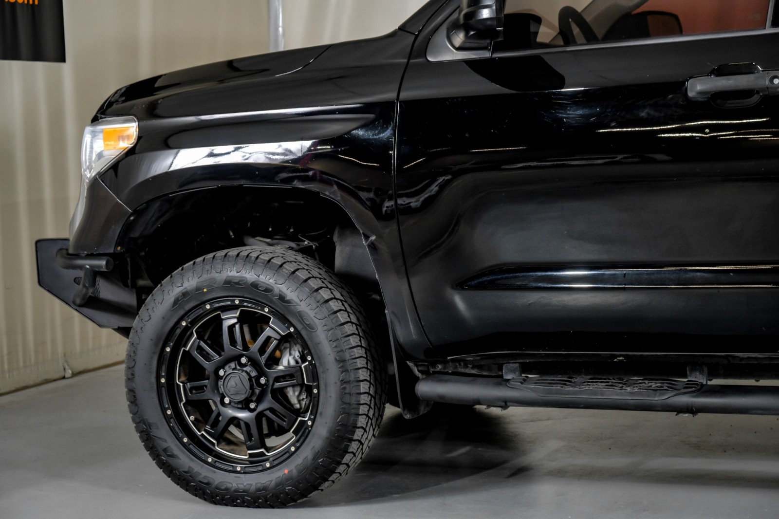 2015 Toyota Tundra 4WD Truck SR5 12