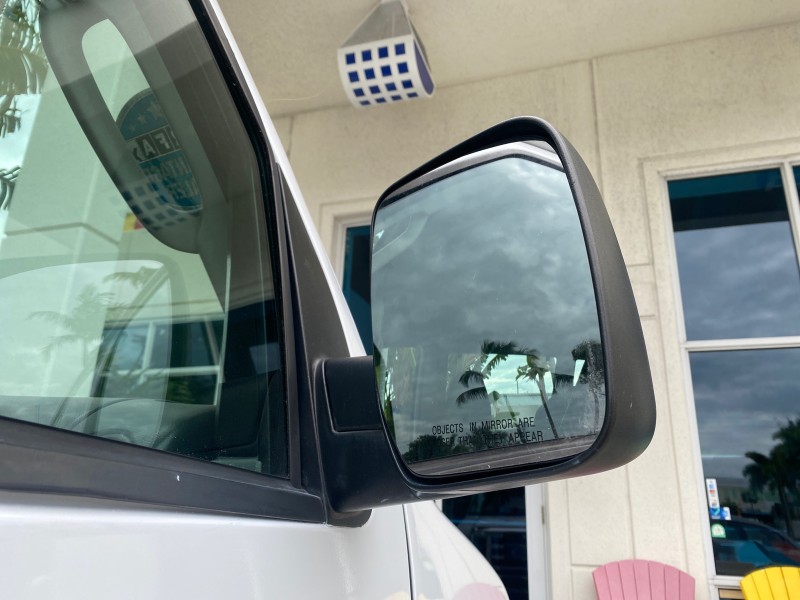 2008 Ford Econoline Wagon XLT 15 PASSENGERS E350 CLEAN in , 