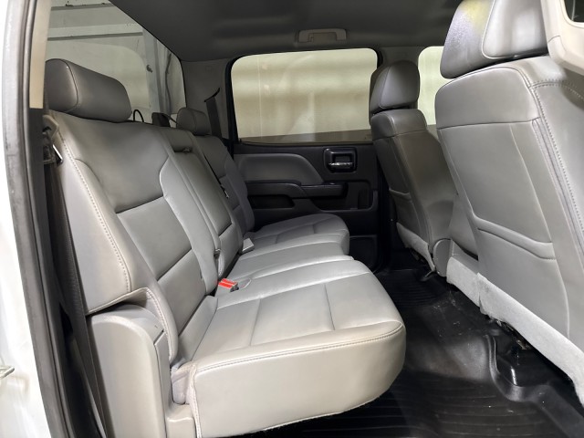 2020 Chevrolet Silverado MD 5500 Duramax RWD Utility/ Service Bed in , 