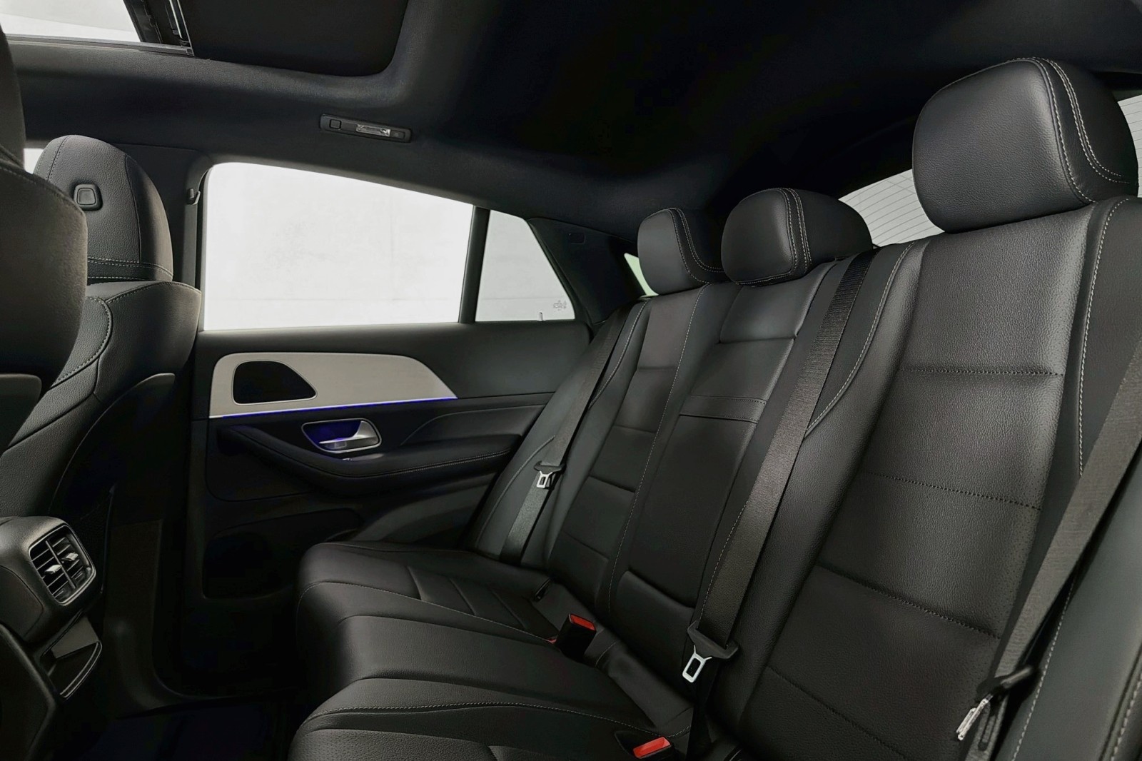 New 2026 Selenite Grey Metallic Mercedes-Benz GLE 450 4MATIC® Coupe image 7