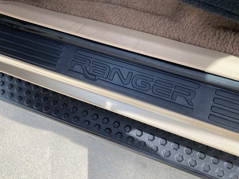 2002 Ford Ranger XLT X CAB CAMPER TOP LOW MILES 49,062 in , 