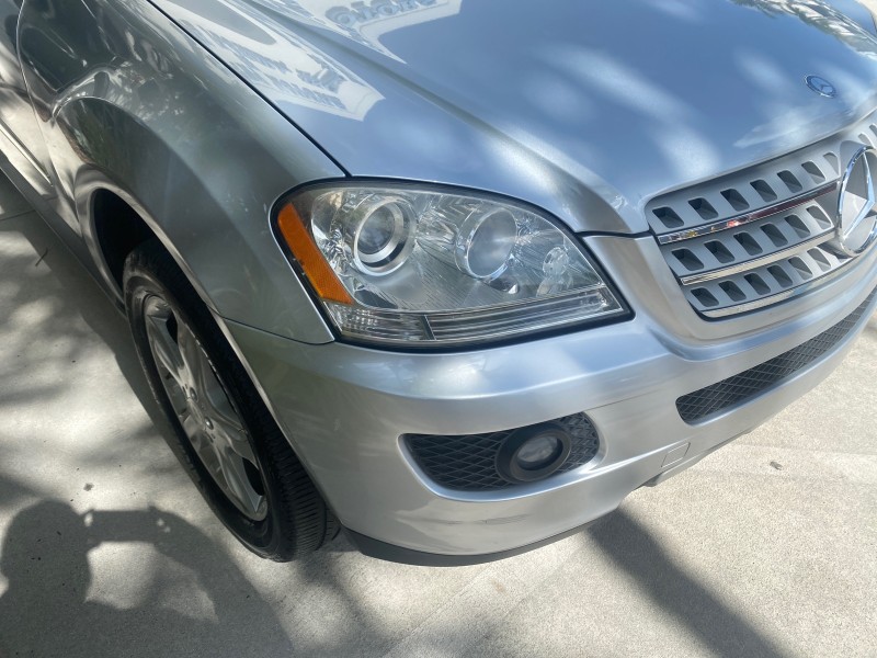 2008 Mercedes-Benz M-Class 3.5L 1 OWNER LOW MILES 48,493 in , 