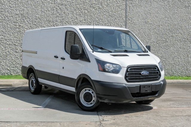 2019 Ford Transit Van  8