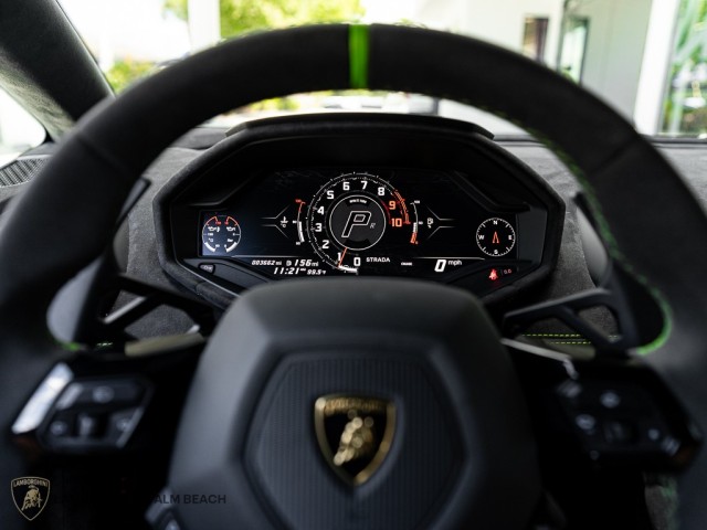 2023 Lamborghini Huracan Sterrato  in , 