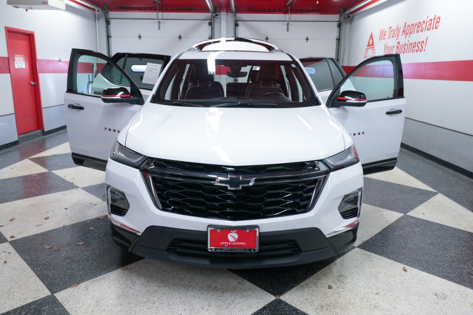 Used Car 2023 Chevrolet Traverse  Premier For Sale Under $30,000 In Austin, Texas