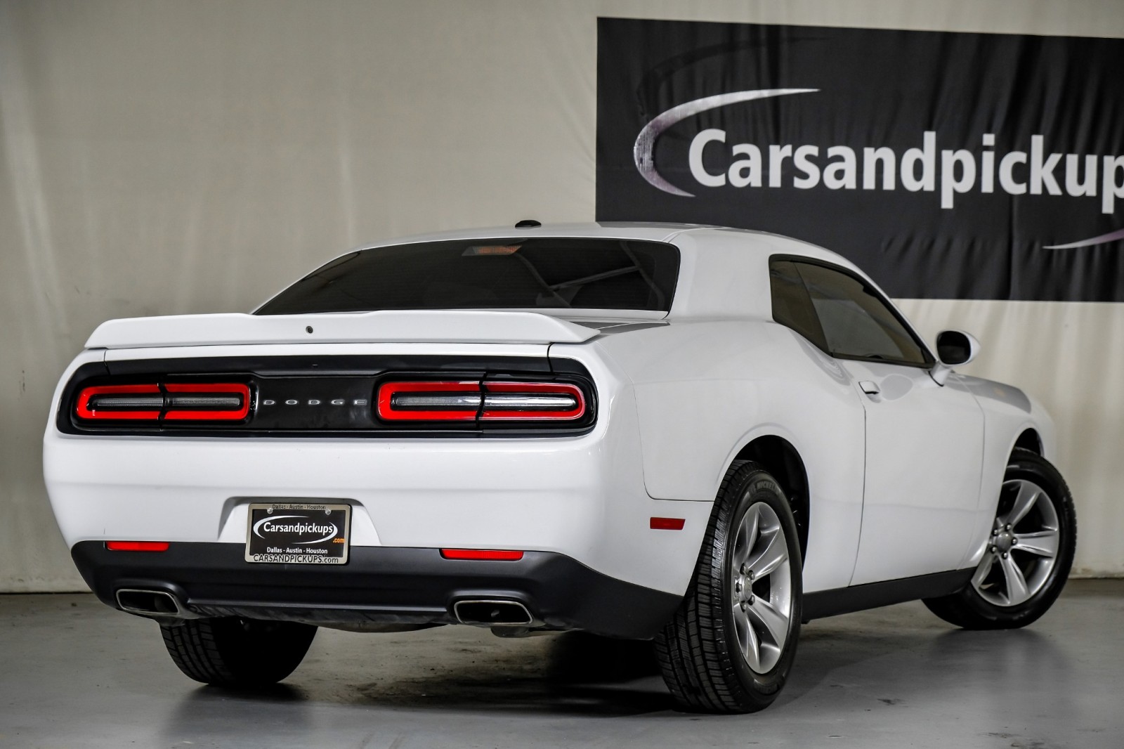 2019 Dodge Challenger SXT 8