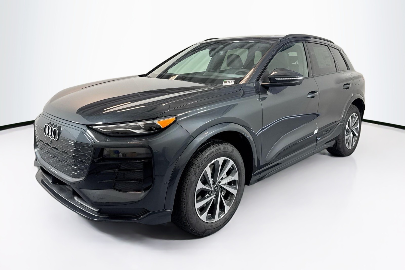 2027 Audi Q6 e-tron Premium quattro