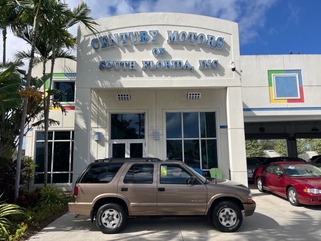 2004  Blazer 4WD LS LOW MILES 85,272 in , 