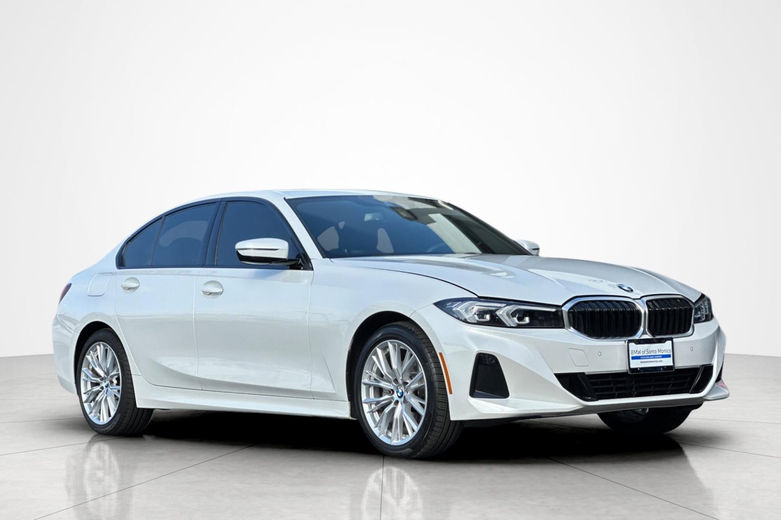Used 2023 Mineral White Metallic BMW 330i image 7