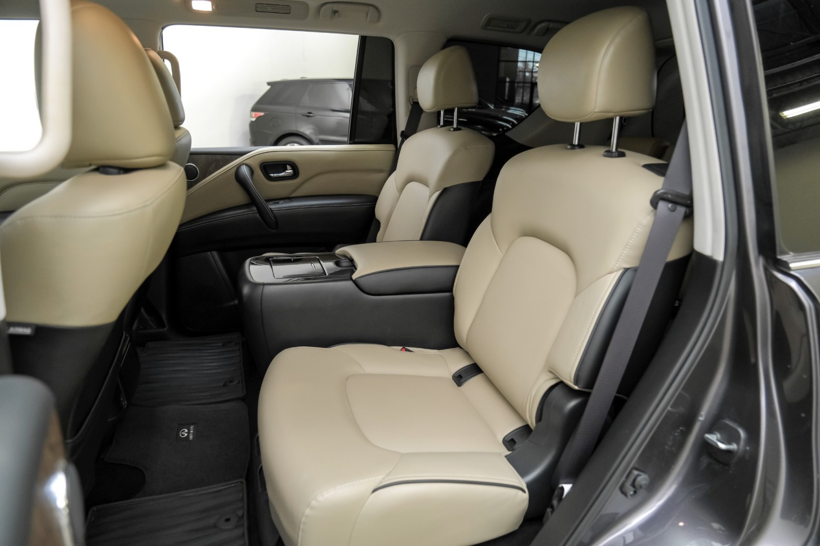 2022 INFINITI QX80 PREMIUM SELECT CargoPkg RoofRails SaharaLthrPkg RadiantLightingP 41